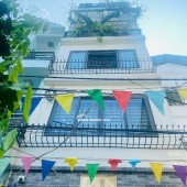 BÁN NHÀ RIÊNG TẠI PHỐ GIA QUẤT, GIÁ TỐT 7,2 TỶ, DIỆN TÍCH 55M2, KIA ĐỖ CỬA, NHÀ ĐẸP